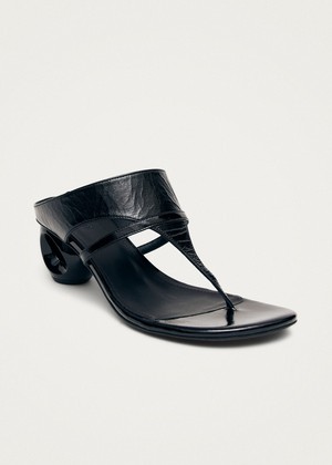 Dystaria Onix Black Leather Sandals from Alohas