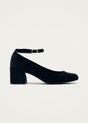 Antoine Velvet Black Pumps from Alohas