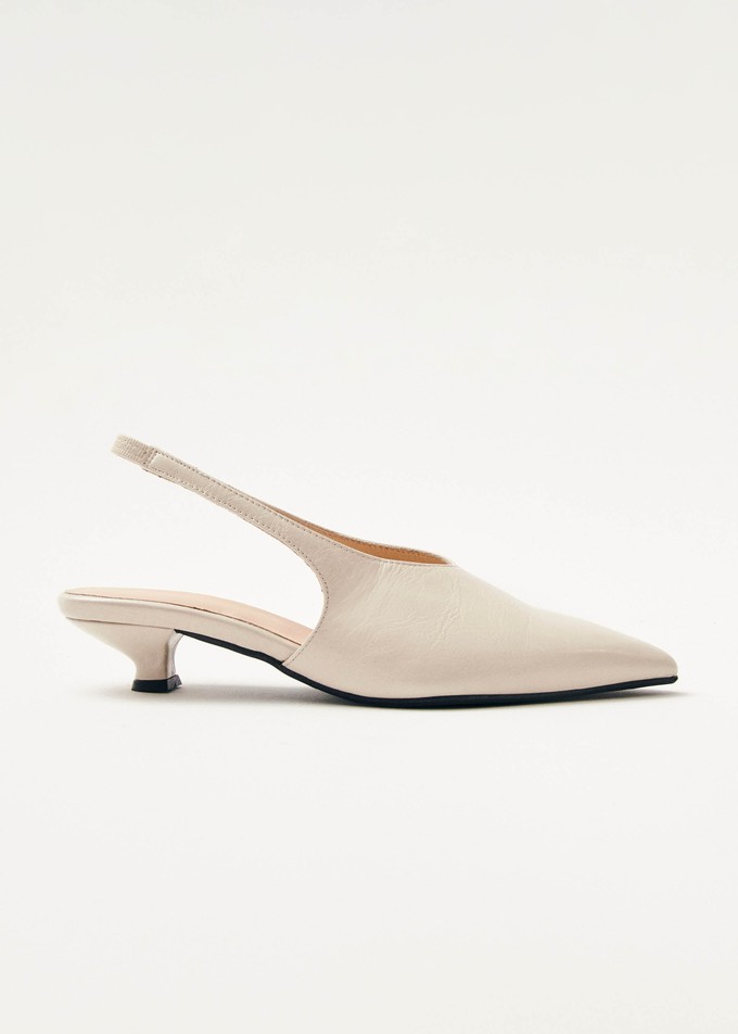 Eros Cream Leather Pumps from Alohas