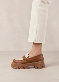 Trailblazer Bicolor Tan Cream Leather Loafers via Alohas