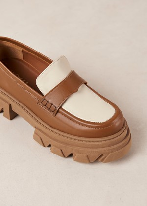 Trailblazer Bicolor Tan Cream Leather Loafers from Alohas