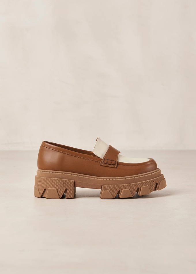 Trailblazer Bicolor Tan Cream Leather Loafers from Alohas