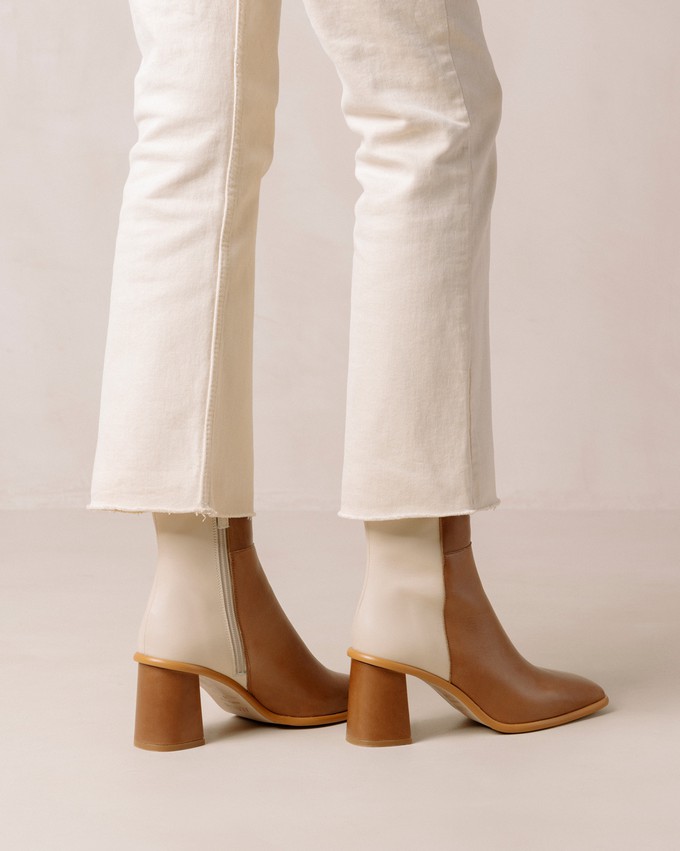 West Bicolor Camel Cream Leather Ankle Boots from Alohas