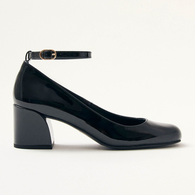 Antoine Onix Black Leather Pumps from Alohas