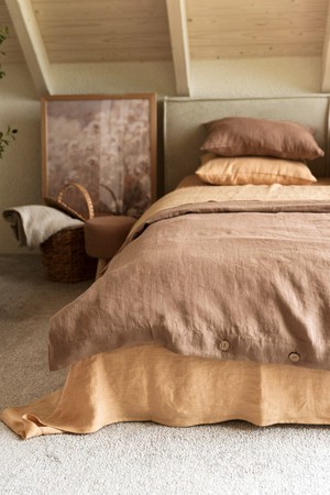 Linen bedding set in Rosy Brown from AmourLinen