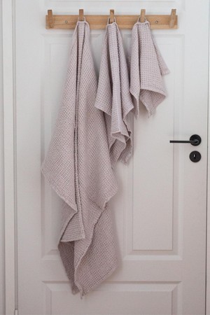 Linen waffle towel set from AmourLinen