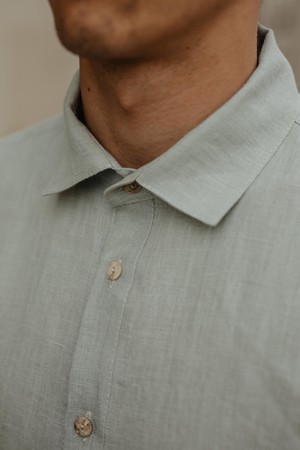 Classic linen shirt HECTOR in Sage Green from AmourLinen