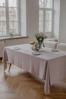 Linen tablecloth in Dusty Rose via AmourLinen