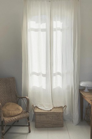 Rod pocket linen curtain from AmourLinen