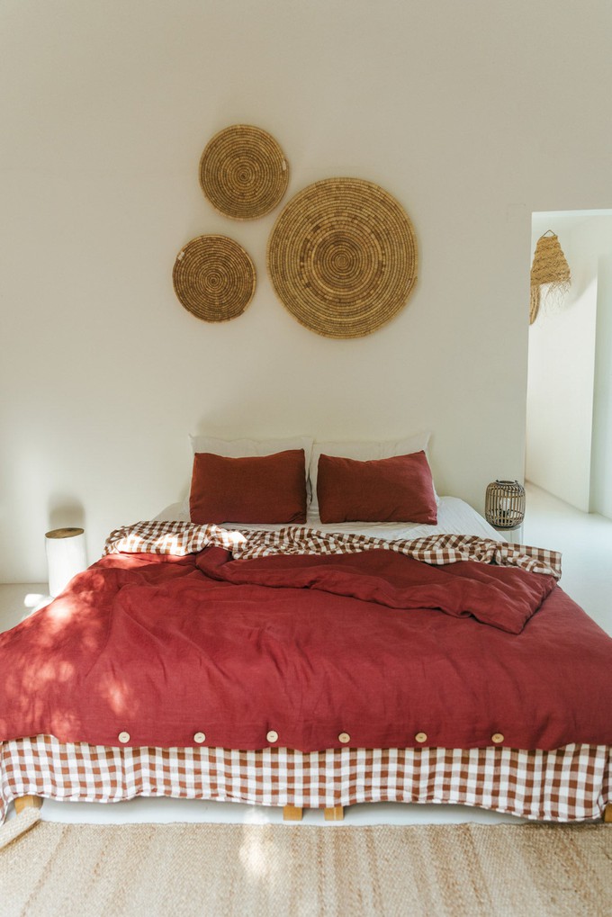 Linen bedding set in Terracotta from AmourLinen