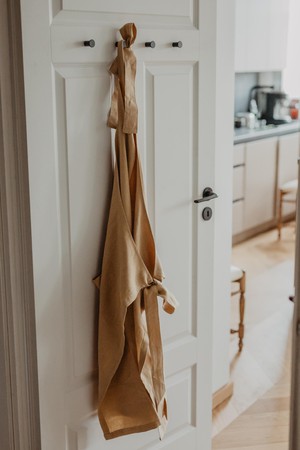 Linen bib apron from AmourLinen