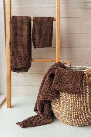 Linen waffle bath towel from AmourLinen