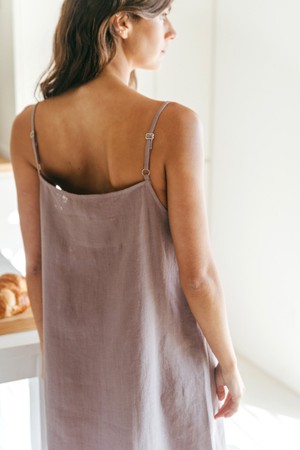 Night gown DREAMY in Dusty Lavender from AmourLinen