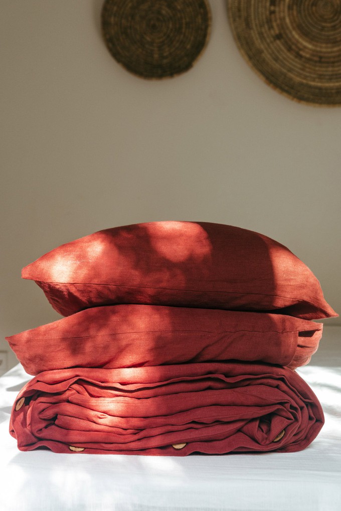 Linen bedding set in Terracotta from AmourLinen