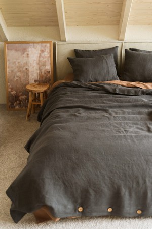 Linen duvet cover in Charcoal from AmourLinen