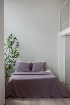 Linen duvet cover in Dusty Lavender from AmourLinen