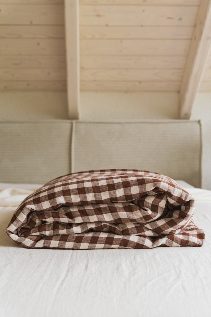 Linen duvet cover in Mocha Gingham from AmourLinen