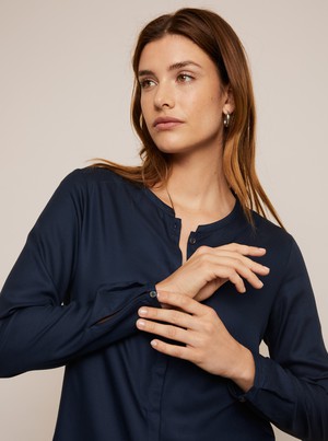 Magnolia blouse from Arber