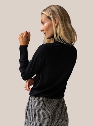 Juniper knitted jumper from Arber