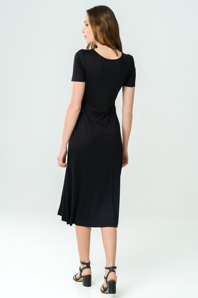 Dress Victoria black from avani apparel