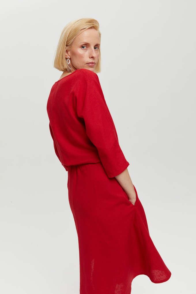 Nane | Linen Dress with 3/4 Sleeves in Red from AYANI