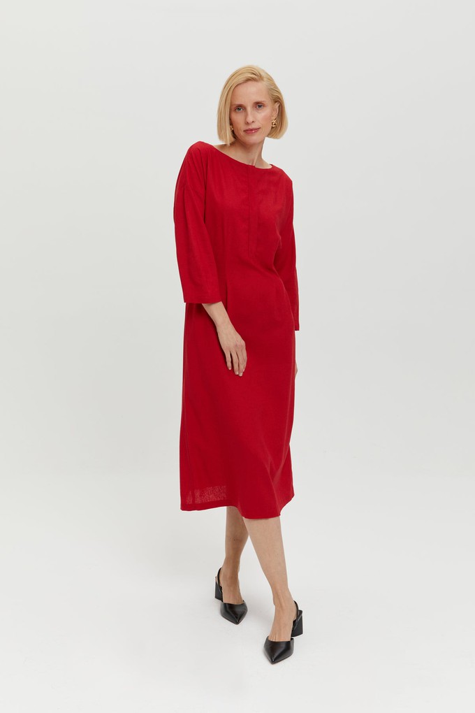 Lusin | Midi Linen Dress with Button-Front in Red from AYANI