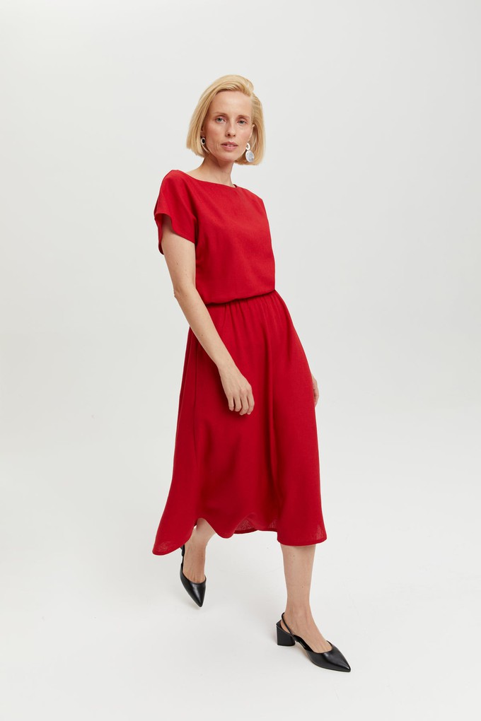 Nane | Linen Dress with Short Sleeves in Red from AYANI