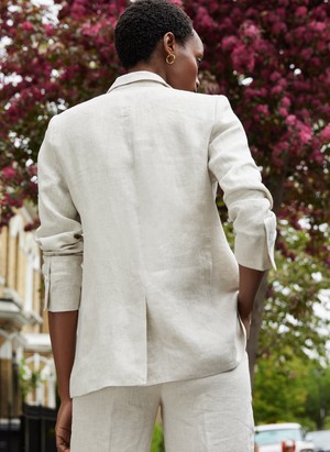 Sonia Linen Blazer from Baukjen