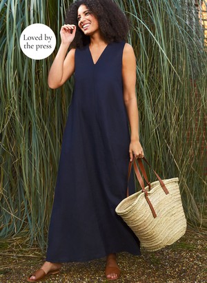 Janie Linen Dress from Baukjen