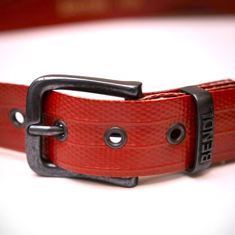 Brolo – Stoere Rode Upcycled Brandslang Riem (4 cm) from BENDL