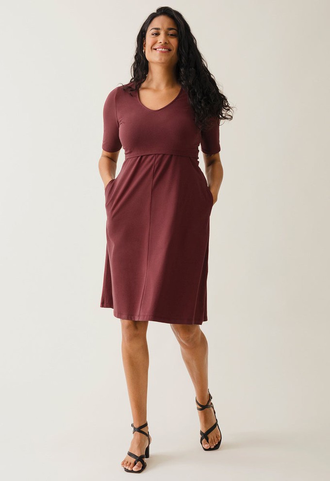 A shaped nursing dress short sleeve - Dark Red from Boob Design