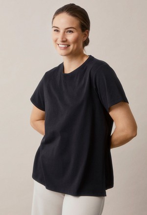 Maternity t-shirt with nursing access - Black from Boob Design