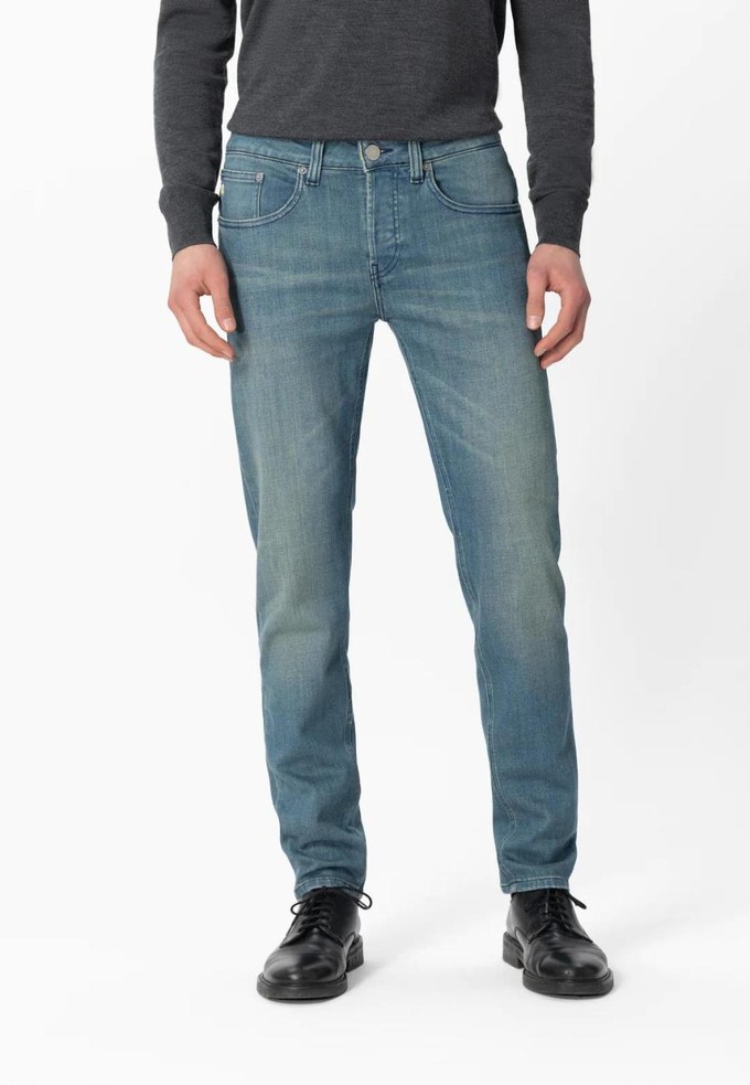 Regular Dunn jeans - medium fade from Brand Mission