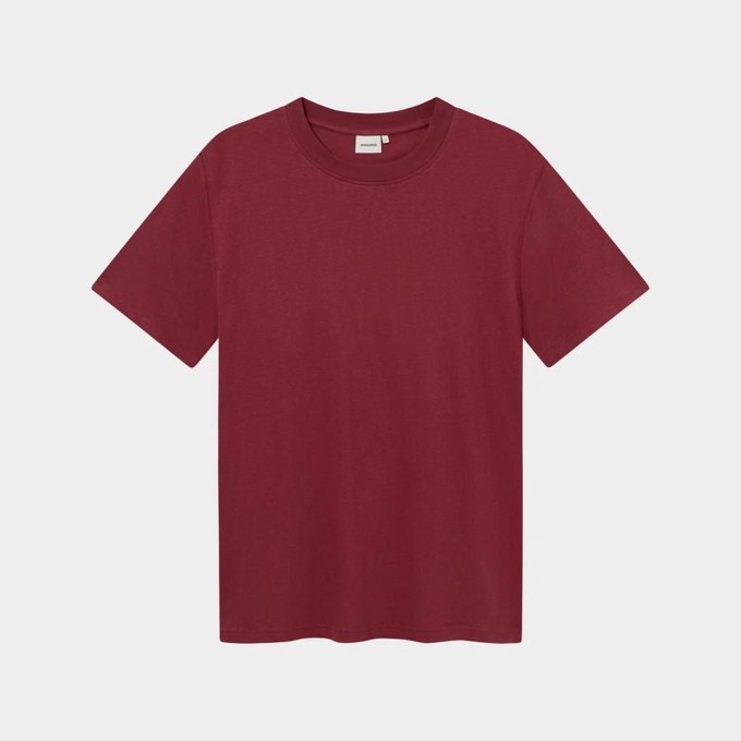 T-shirt gustavsberg hemp - tibetan red from Brand Mission