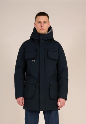 Arctic canvas parka - Total eclipse from Brand Mission