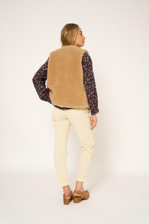 Cornela gilet - vanille from Brand Mission