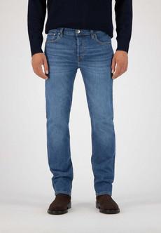 Bryce regular jeans - authentic indigo via Brand Mission