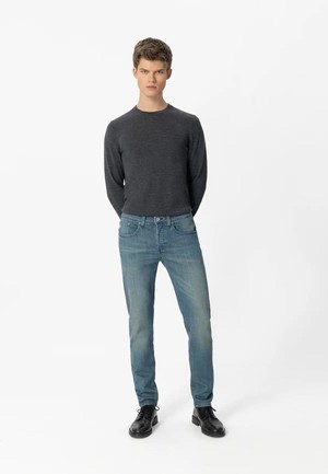 Regular Dunn jeans - medium fade from Brand Mission