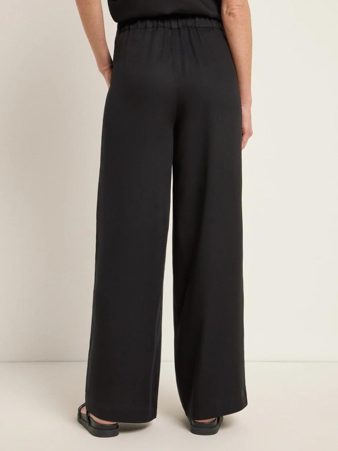 Pantalon tencel - zwart from Brand Mission