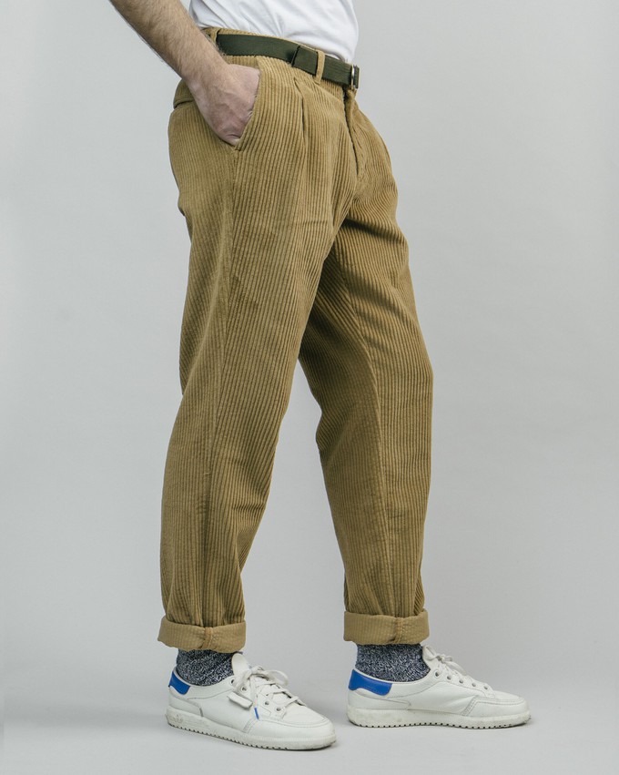 Corduroy Pleated Chino Pants Camel from Brava Fabrics