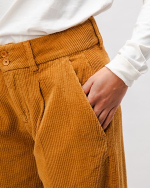 Corduroy Pleated Pants Camel from Brava Fabrics