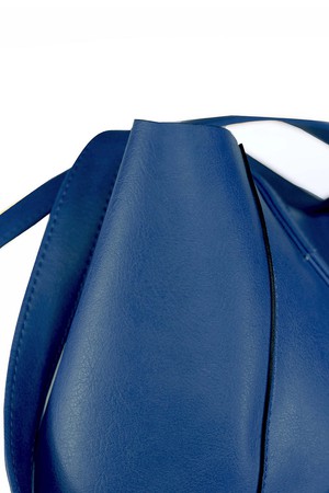 Basic shoulder bag - Navy Blue from CANUSSA