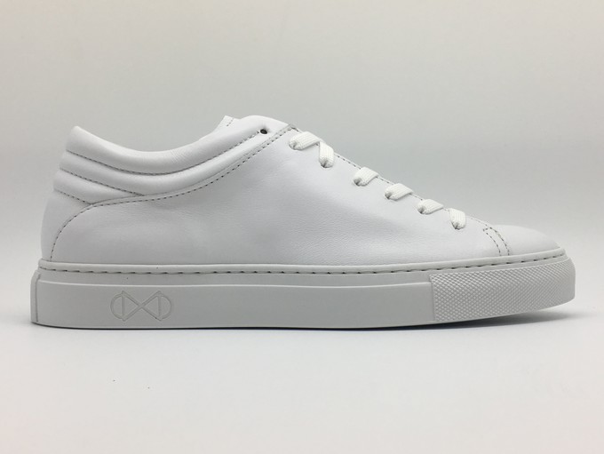 nat-2™ Sleek Low all white (W/M/X) from COILEX