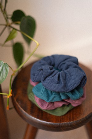 Scrunchie donkerblauw from Common & Sense