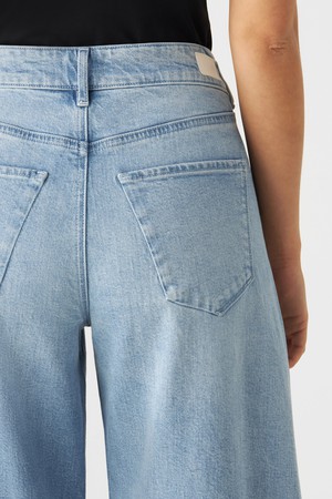 ASH Barrel Leg Minimal Stretch - Basic - Bright Blue from DAWN Denim