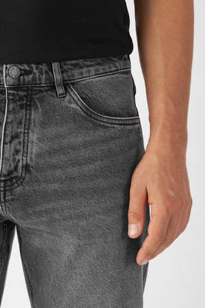 RISE Relaxed Tapered Minimal Stretch - Basic - Vintage Grey from DAWN Denim