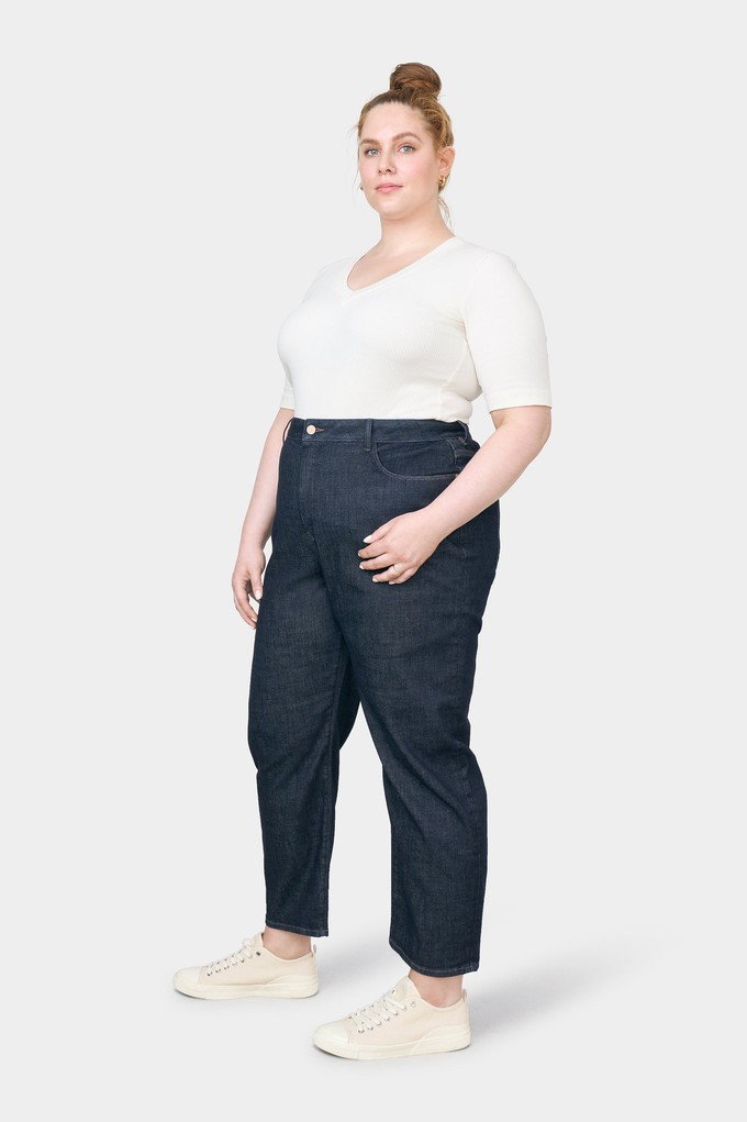 STARDUST O-Shape Soft Denim - Curvy - Dark Indigo from DAWN Denim