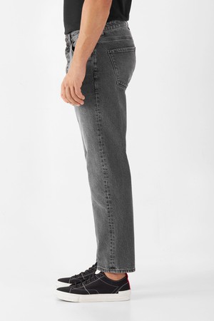 RISE Relaxed Tapered Minimal Stretch - Basic - Vintage Grey from DAWN Denim