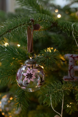 Kerstbal, beschilderd, glas, roze, klein, Ø 5 cm from Dille & Kamille