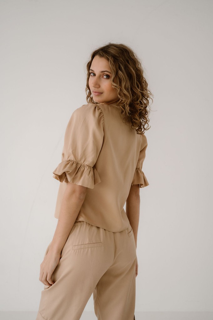 OLIVIA TOP - SAND from ELJO THE LABEL